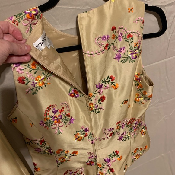 SOLD !! 
 Sz 6 embroidered noviello-bloom 100% silk skirts set - Picture 14 of 15